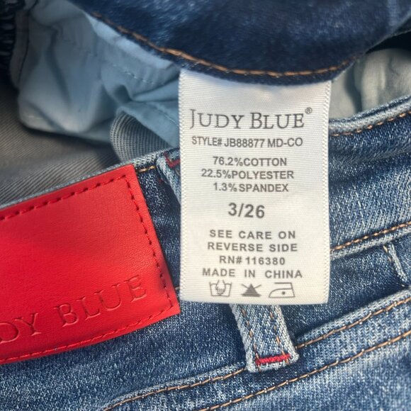 Judy Blue Boyfriend Fit Medium Wash Jeans Mid Rise S16 - Picture 6 of 7